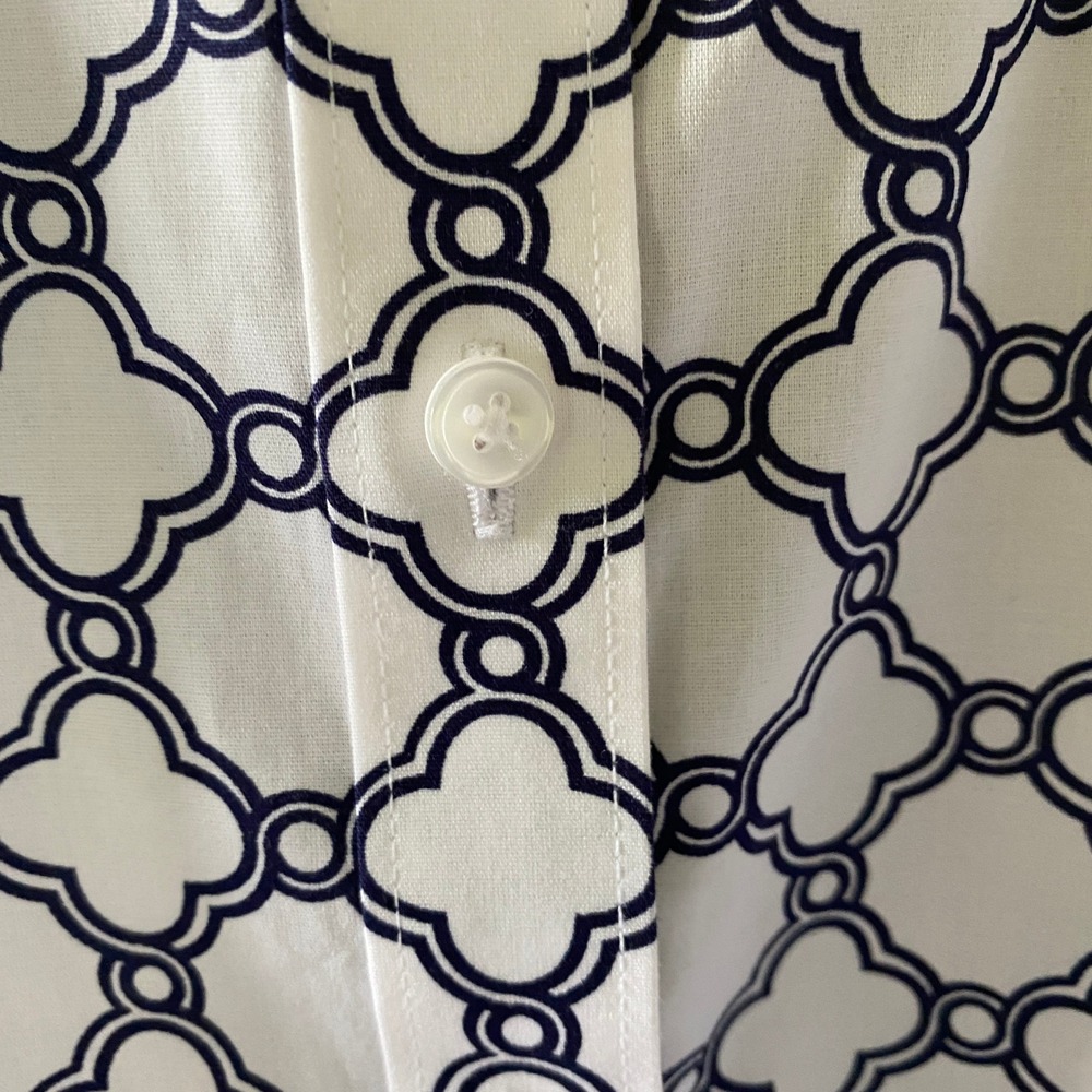 Talbots Women's Long-Sleeved‎ Button-Down Top Size 16 Non-Iron White Navy Blue - Picture 3 of 6
